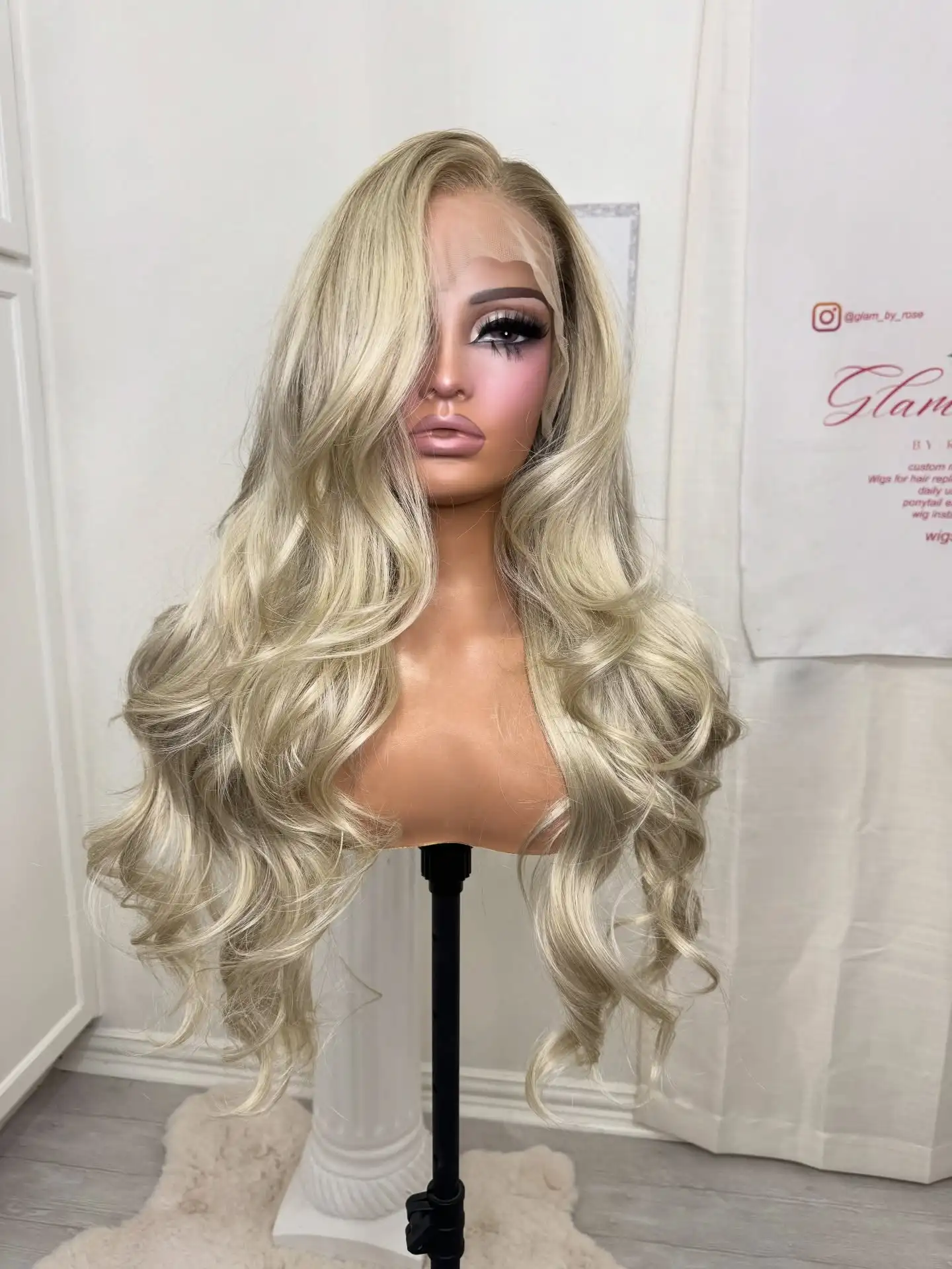Soft 26 Inches Ombre Light Blonde Synthetic Lace Top Wigs Long Length Loose Wave Original Factory Cheap Wigs On Clearance Sale