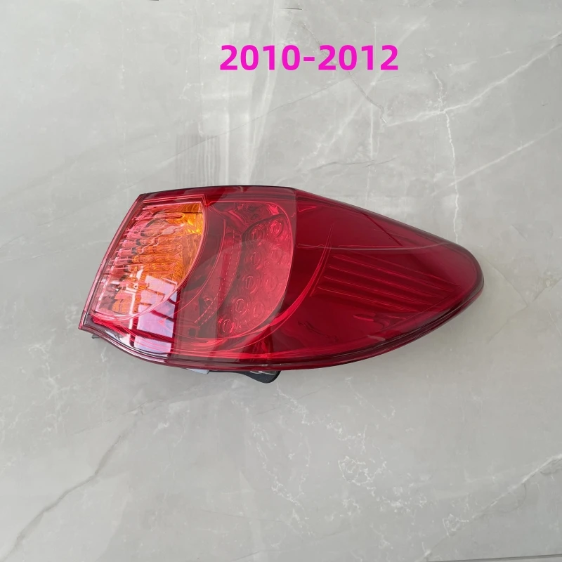 For Toyota Mark X (Reiz) 2010 2011 2012 2013 2014 2015 2016 Rear Taillight Assembly Housing Brake Light Reversing Lamp Assembly