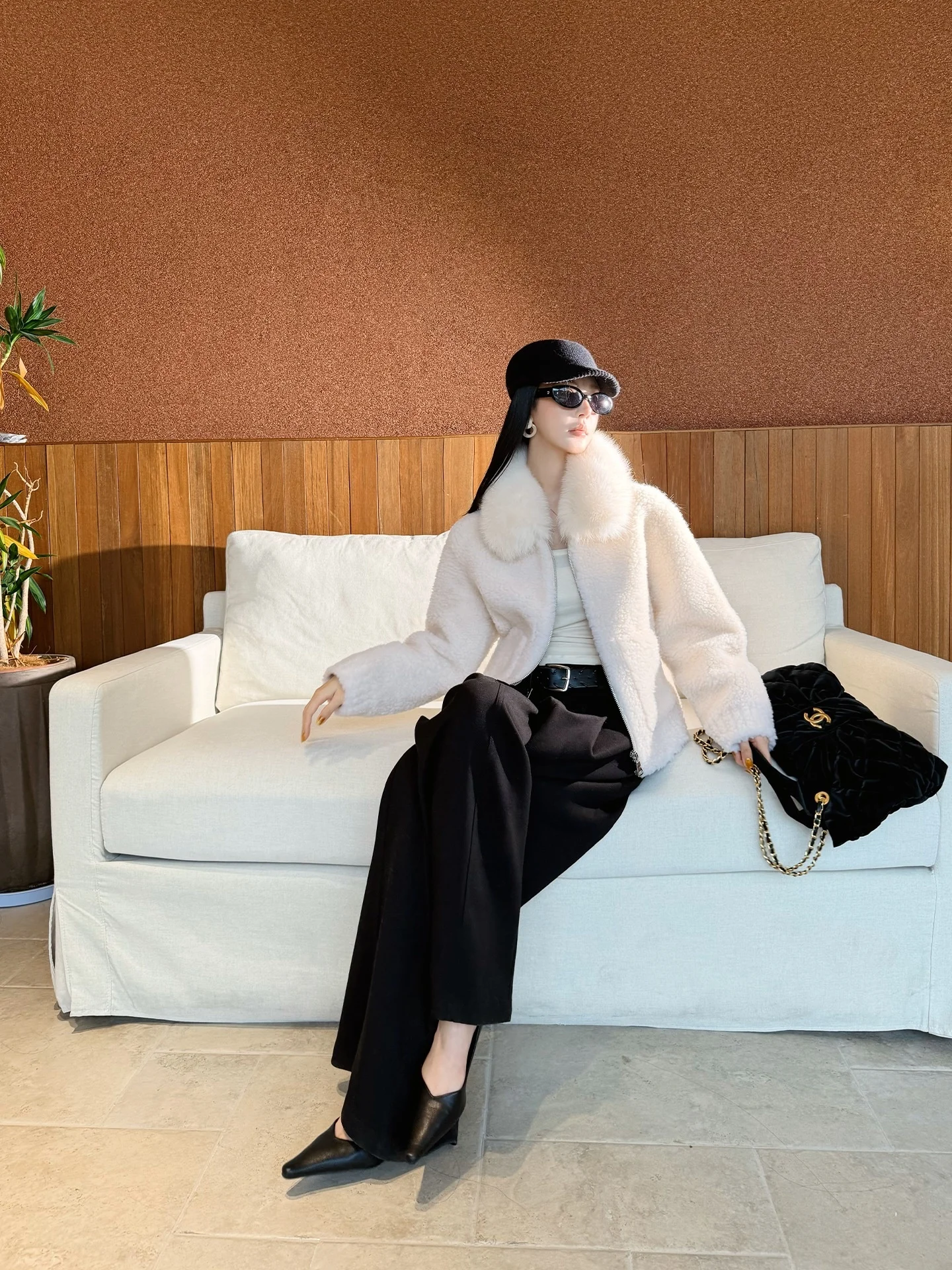 

Alin Winter Thiened Fur Collar Woolen Women's Jaet Inteated Leather And Fur ort Outerwear for Ladies