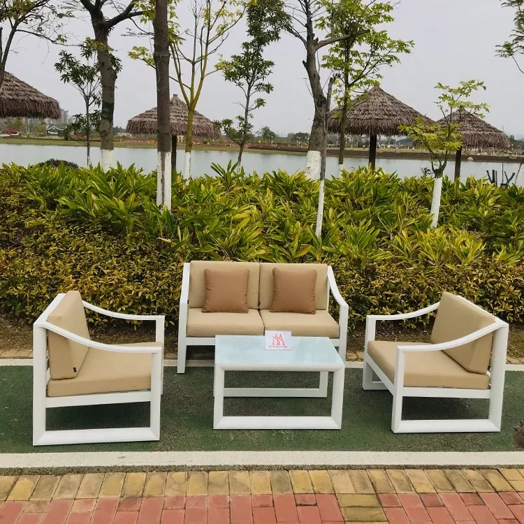 Modern KD Outdoor Garden 4 PCS Seating Sofa Set Sectional Patio Hotel Furniture Luxury Aluminum Conversation Garden Couch