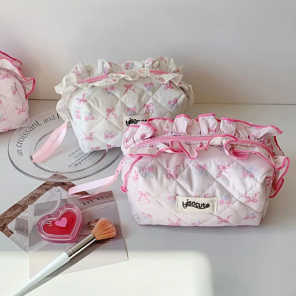 New Sweet Women Lace Bow Cosmetic Bag Large Capacity Makeup Organizer Travel Toiletry Bag Storage Bag Zipper Ruffles Pencil Case