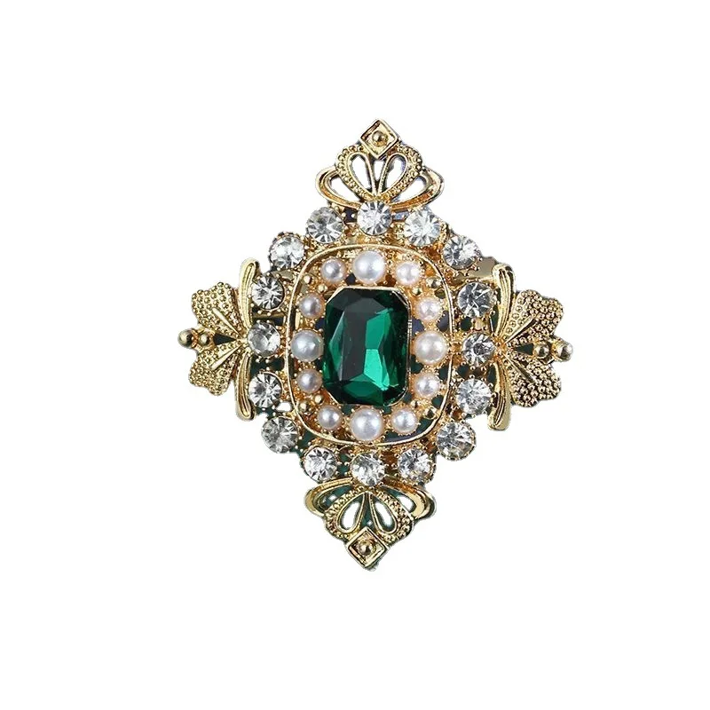 Baroque Style Women Elegant Vintage Emerald Rhinestone Brooches Pins Cross Chains Pearl Badges Suit Jewelry Party Wedding Buckle