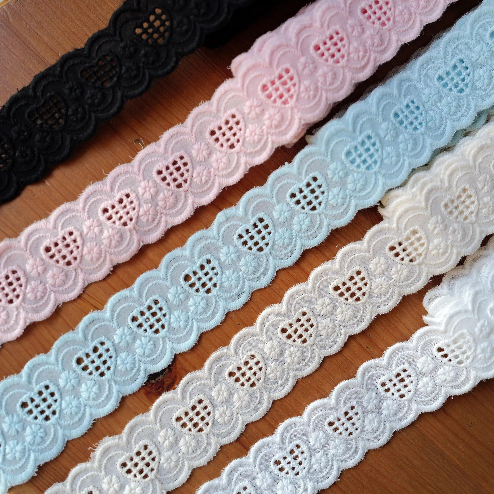 1 Yard White Cotton Embroidered Lace Heart Shaped Hollow Carved Edge Trim For DIY Clothes Skirt Decoration 3CM Wide