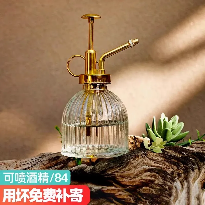 Retro glass watering bottle European style embossed air pressure watering bottle gardening household flower watering bottle