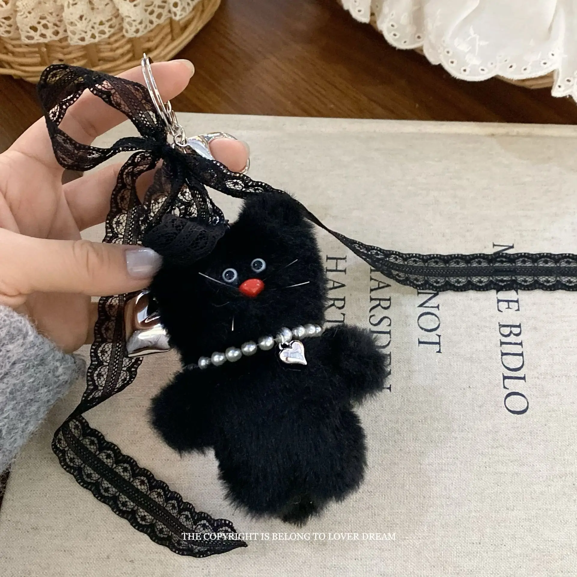 Fashion Korean Lace Bow Love Kitten Keychain Kawaii Sweet Whiskers Cat Plush Animal Pendant Keyfob for Girl Backpack Accessories