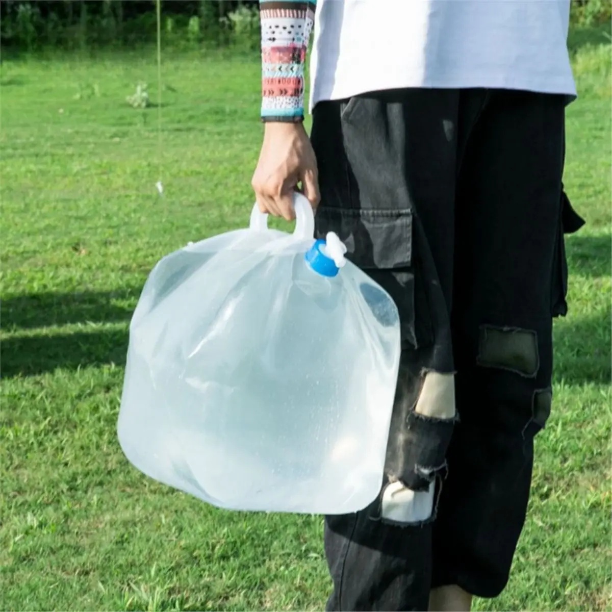 Folding Bucket with Faucet Large Capacity Portable Water Bag for Camping Outdoor Emergency Car Storage Water Bottle Bag
