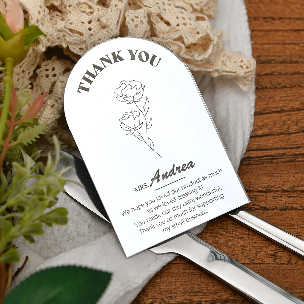 

Personalized Signage，Acrylic Cutting，Napkin Plate， VIP Seating Cards，Table Toppers.