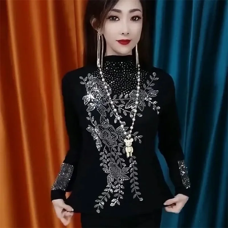 

De Velvet Bottoming Shirt Women Semi-High Collar Warm Pullover Tops Autumn Winter Rhinestone Fashion Long Sleeve Top Female