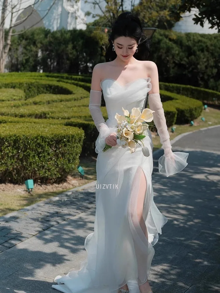 فساتين زفاف كورية بسيطة مثيرة بدون حمالات بدون ظهر فستان سهرة رسمي أنيق بطول الأرض على شكل حرف a فساتين زفاف مخصصة