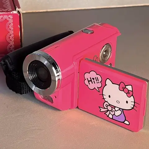 Sanrio Miniso Hello Kitty HD Digital DV Tecknad Kamera Campus Studenter Handhållen Resekamera CCD Kamera Familj Vänner Julklappar 8 best sales Hello Kitty digitalkamera - №1