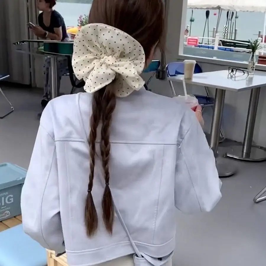 

Новые пальто, куртки, осенняя одежда, женские свободные теплые плюшевые шорты с капюшоном на молнии, однотонные зимние стеганые хлопковые шорты с подкладкой