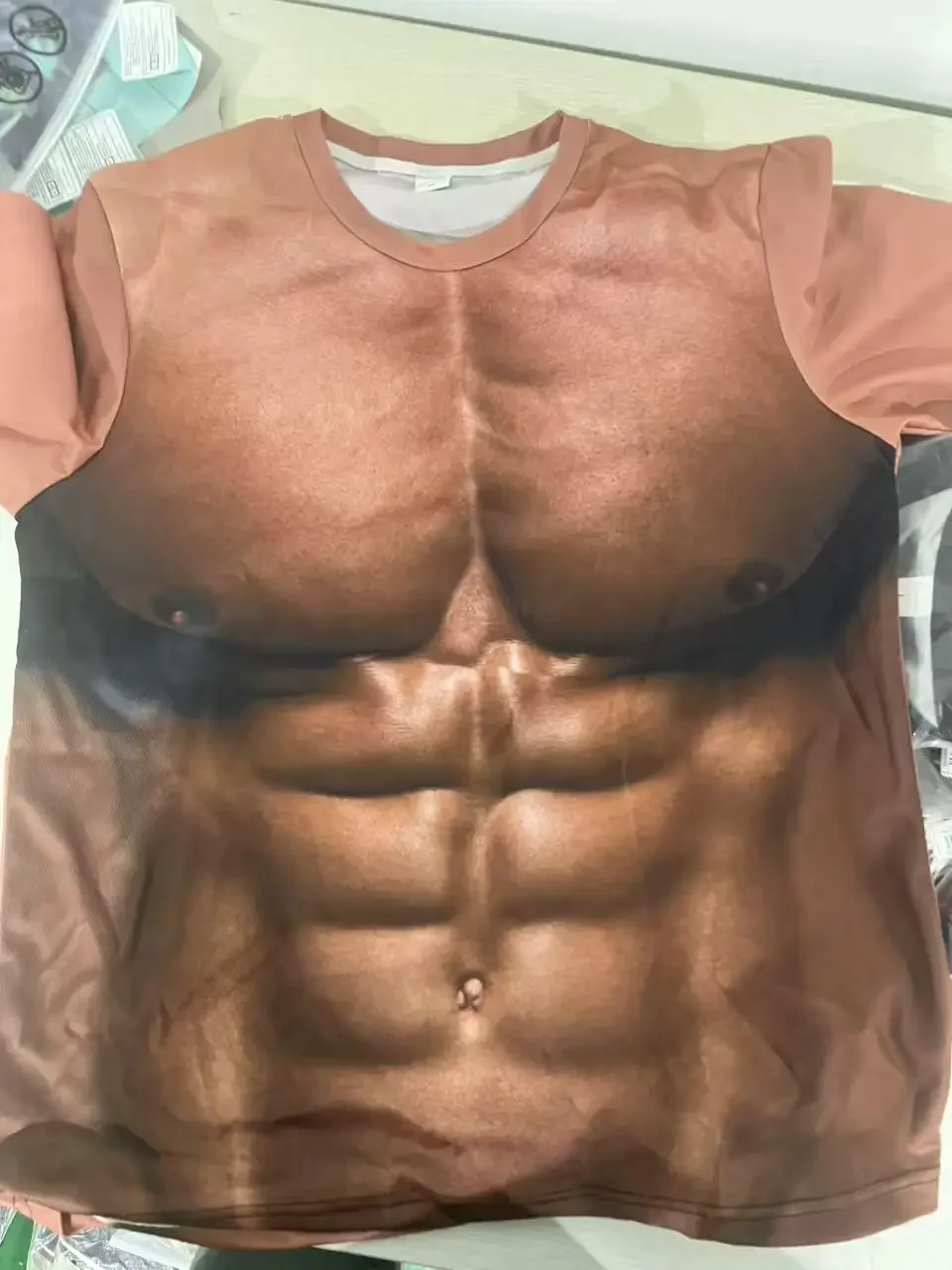 Stilvolles 3D-Poloshirt mit digitalem, muskulösem Herrenkörpermuster und Rundhalsausschnitt, lange Ärmel, lockere Passform, Seidenkaninchenfellmischung, Jugendmode