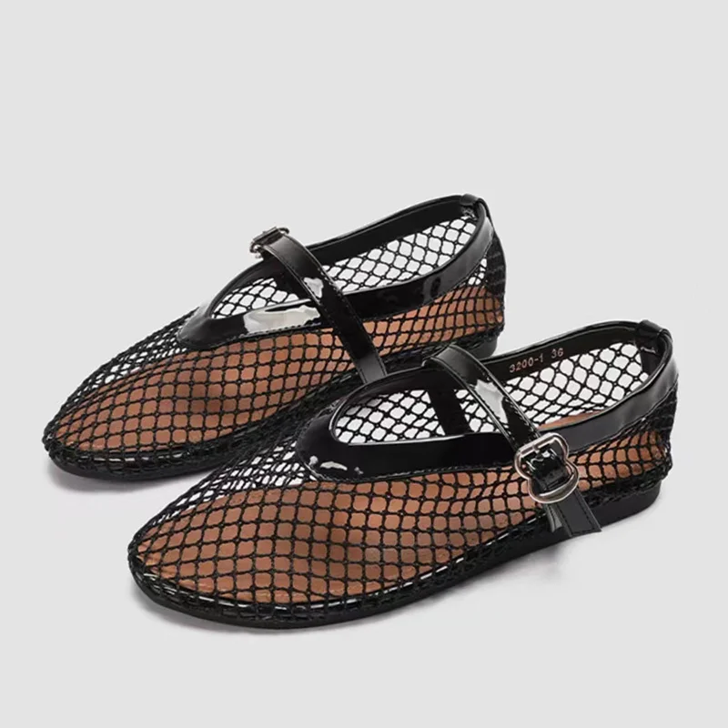 

TRAF Mesh Upper Ventilate Flat Shoes For Woman Round Head Metal Buckle Grid Sandals Women New Fashion Casual Black Boat Shoes