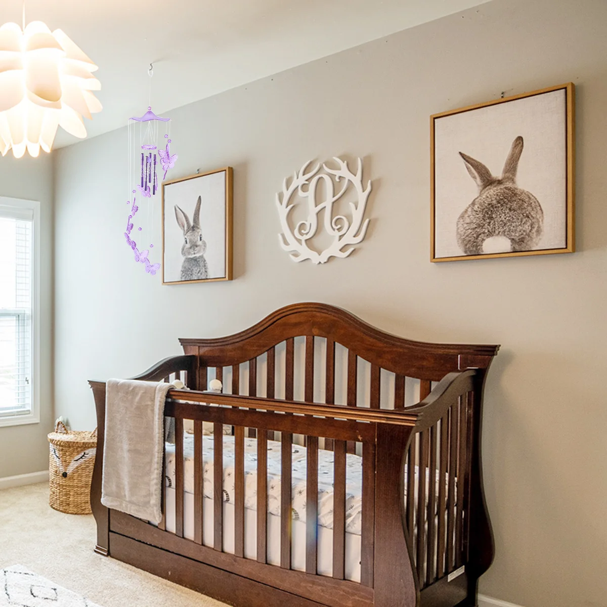 

1Pcs Butterfly Wind Chime Pendant High-End Plastic Metal Courtyard Decor Pleasant Sound Yard Ornament Gift Wind Chime