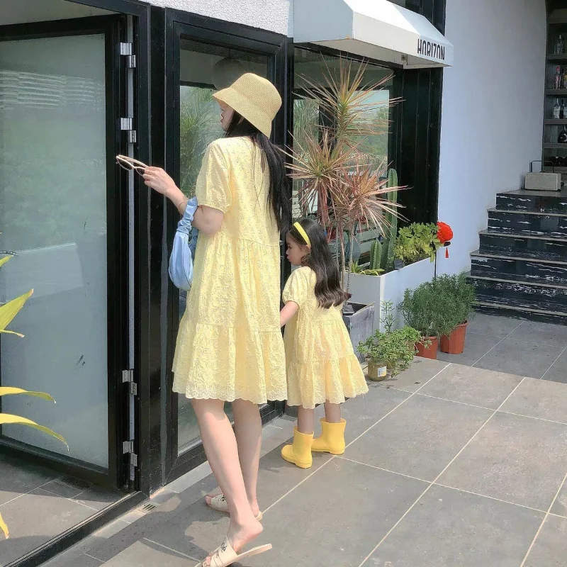 2024 Mom and Daughter Holidays Dress Beach Yellow Vacation Look Children Clothing Women Short Sleeve Frock Mother Baby Girls