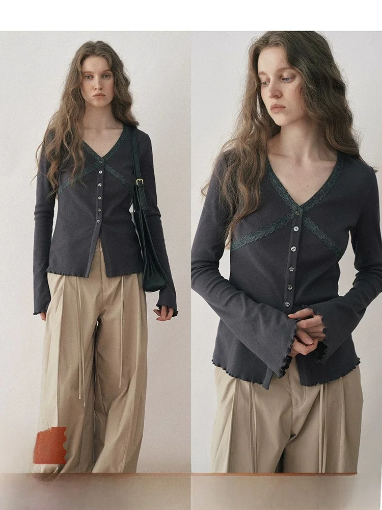 Retro Lace V-neck Long Sleeve Slim Fit T-shirt Korean Style Base Layer Shirt Popchrio Wood Grain  Bottoming Top