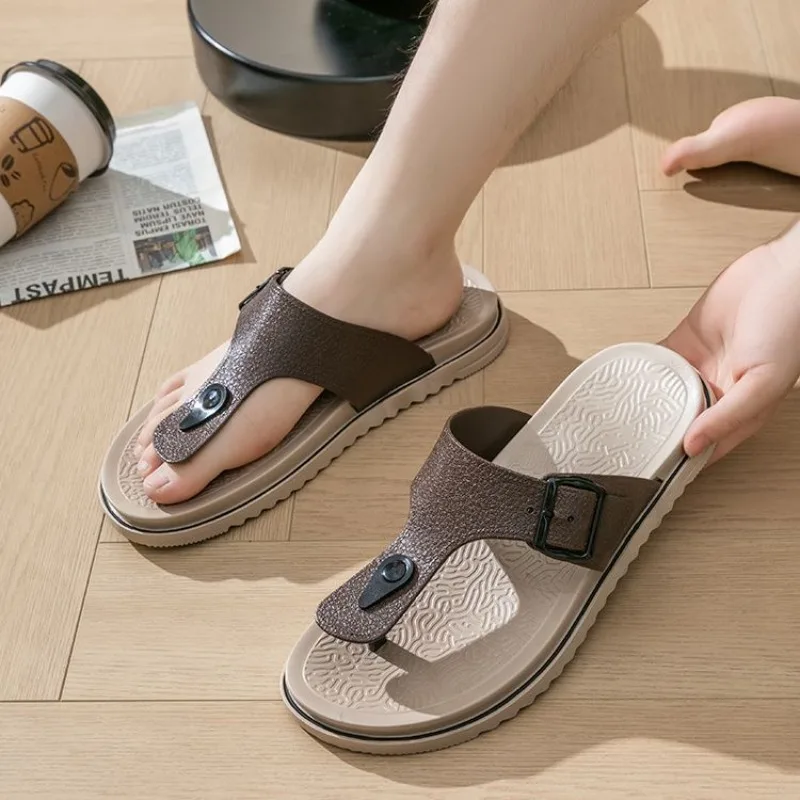 

Men's Summer Flip Flops with Anti-slip Thick Sole for Outdoor Beach Fashion