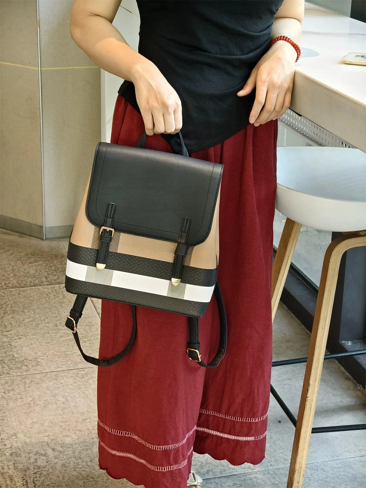 sac-a-dos-d'etudiant-a-carreaux-grande-capacite-sac-a-dos-de-voyage-pour-les-trajets-quotidiens-sac-a-bandouliere-pour-jeunes-avec-structure-interne-et-fermeture-a-glissiere