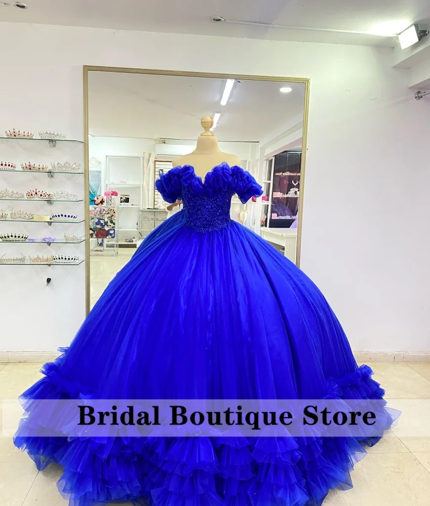 Magnifique robe de RhQuinceanera bleu royal, perles et diamants, robe en tulle, volants avec nœud, robe de fête d'anniversaire, Sweet 16, 2024