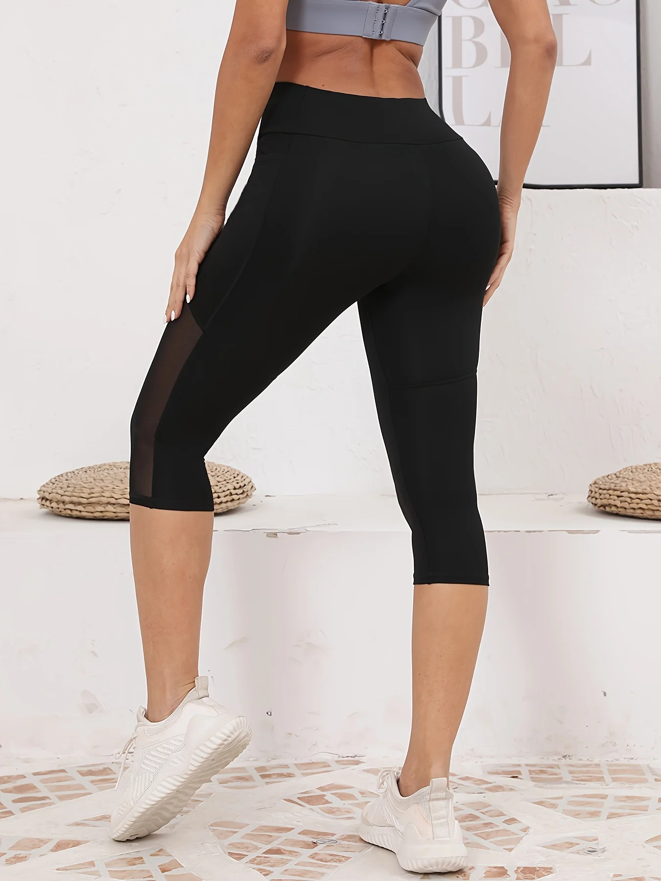 Women\'s Mesh Splicing With Pockets High Waist Yoga Pants Capri Tummy Tuck Exercise Leggings