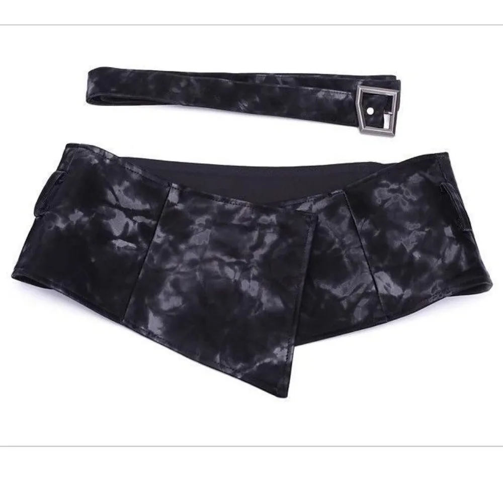หนัง Faux สีดํา Ruched เข็มขัดรัดตัวผู้หญิงชุดเสื้ออุปกรณ์เสริมไม่สมมาตรเอว Cincher สําหรับเสื้อชุด