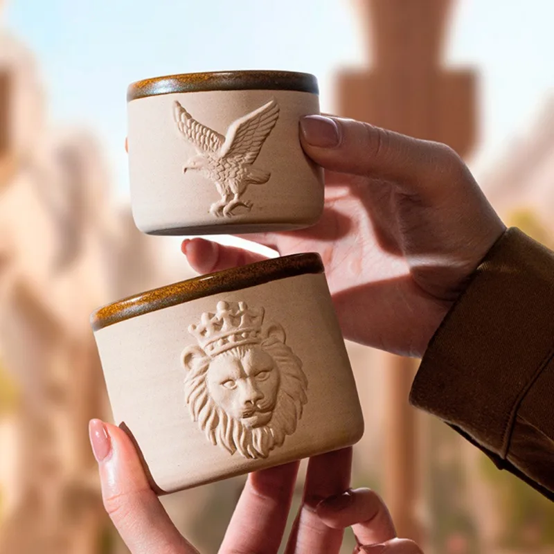 

Mugs 3D Animal Relief Ceramic Coffee Mug Cheetah Lion Eagle Totem Tea Cup Retro Stoneware Tumbler Men Office Home Drinkware Gift