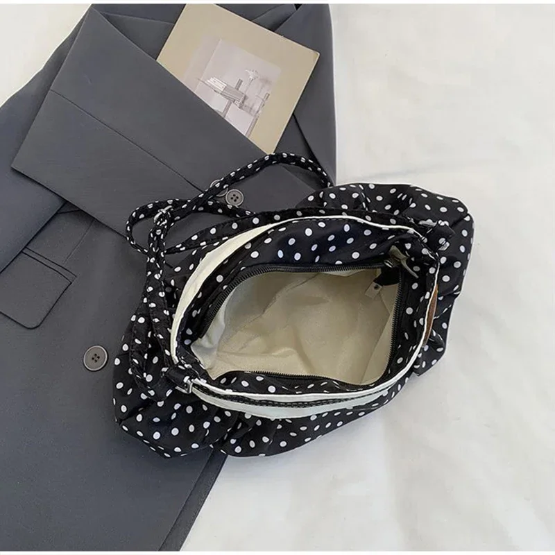 Gestreifte, gepunktete, plissierte Umhängetasche, koreanische süße, niedliche Damen-Umhängetasche, lässige Pendler-Geldbörse, leichte Handtasche – Detail 26