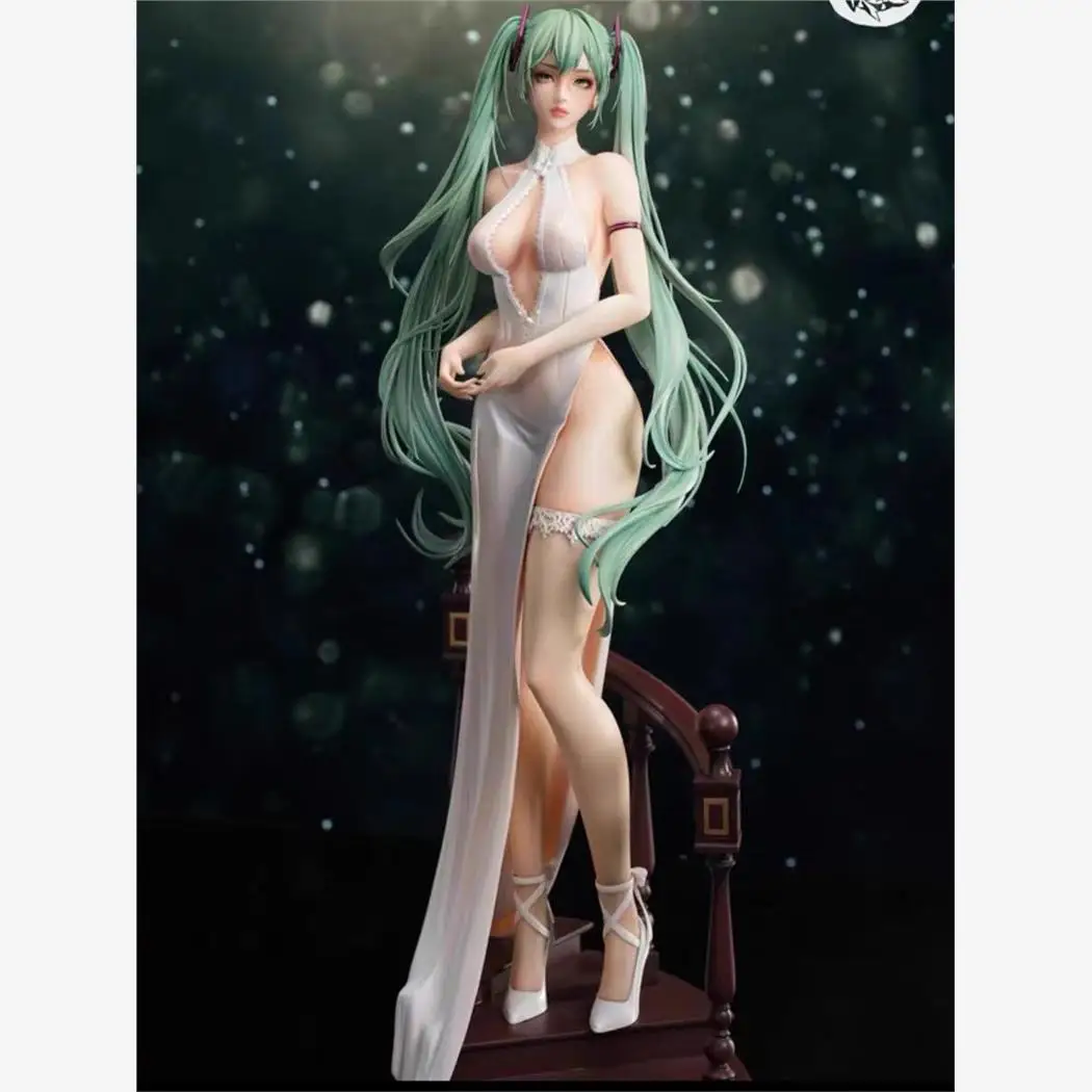 45cm Hatsune Miku Anime Figure Super Large GK Miku Beautiful Girl Character Model Doll Collectibles Boys Girls Holiday gifts