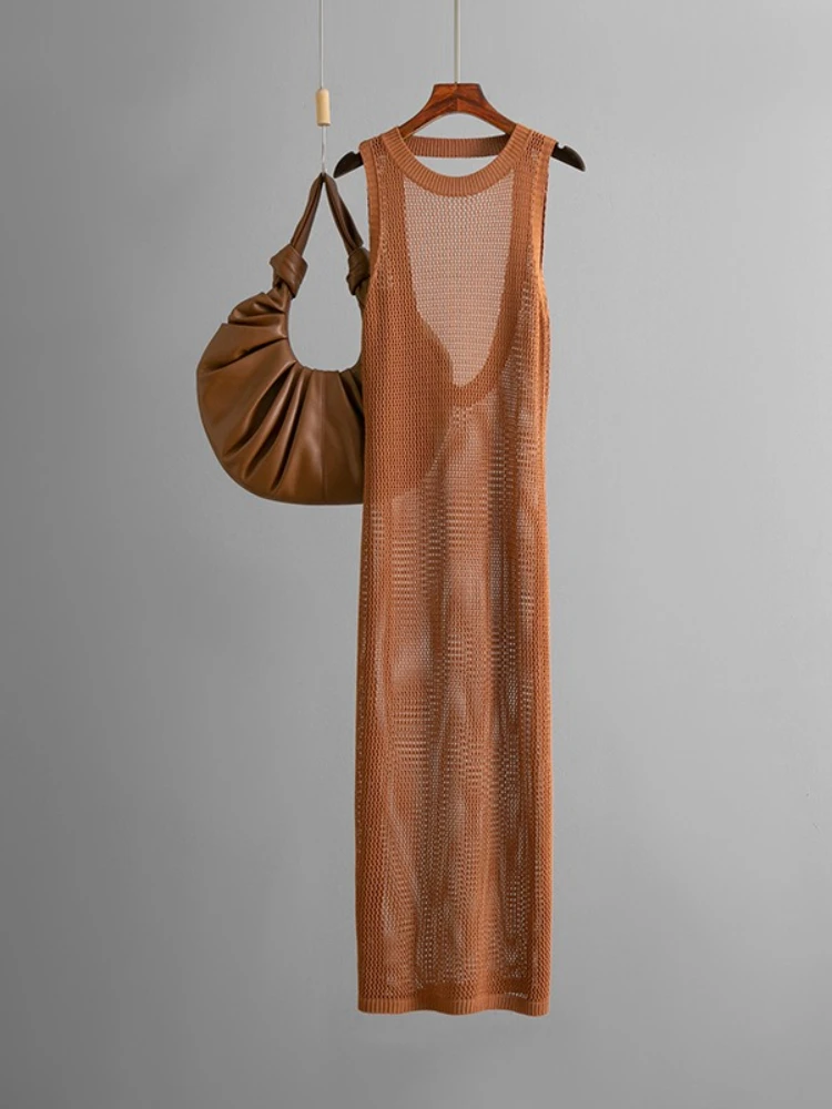 Neue Sommer Frauen Sexy Aushöhlen Lange Kleid Dünne Backless Design Ärmellose Kleider Fashion Solid Elegante Dünne Vestidos