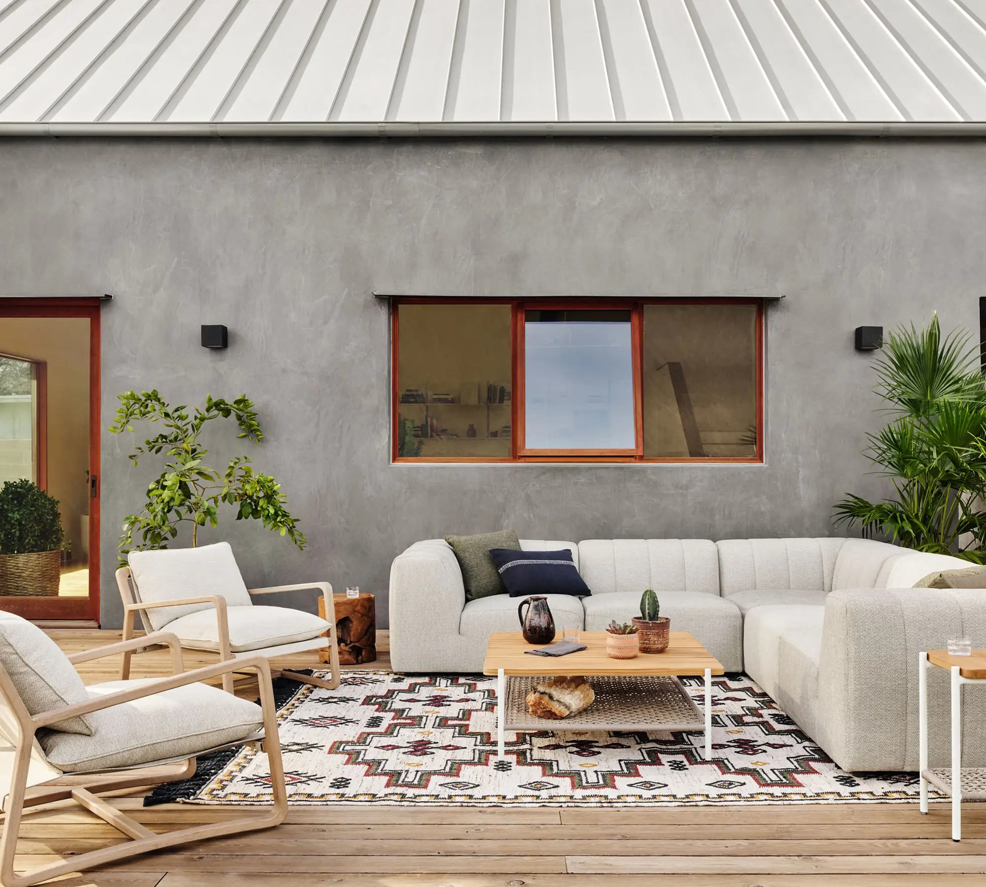 Design inspirado em móveis ao ar livre Almofada macia e confortável Sofá Villa Jardim Cadeira de teca de madeira maciça