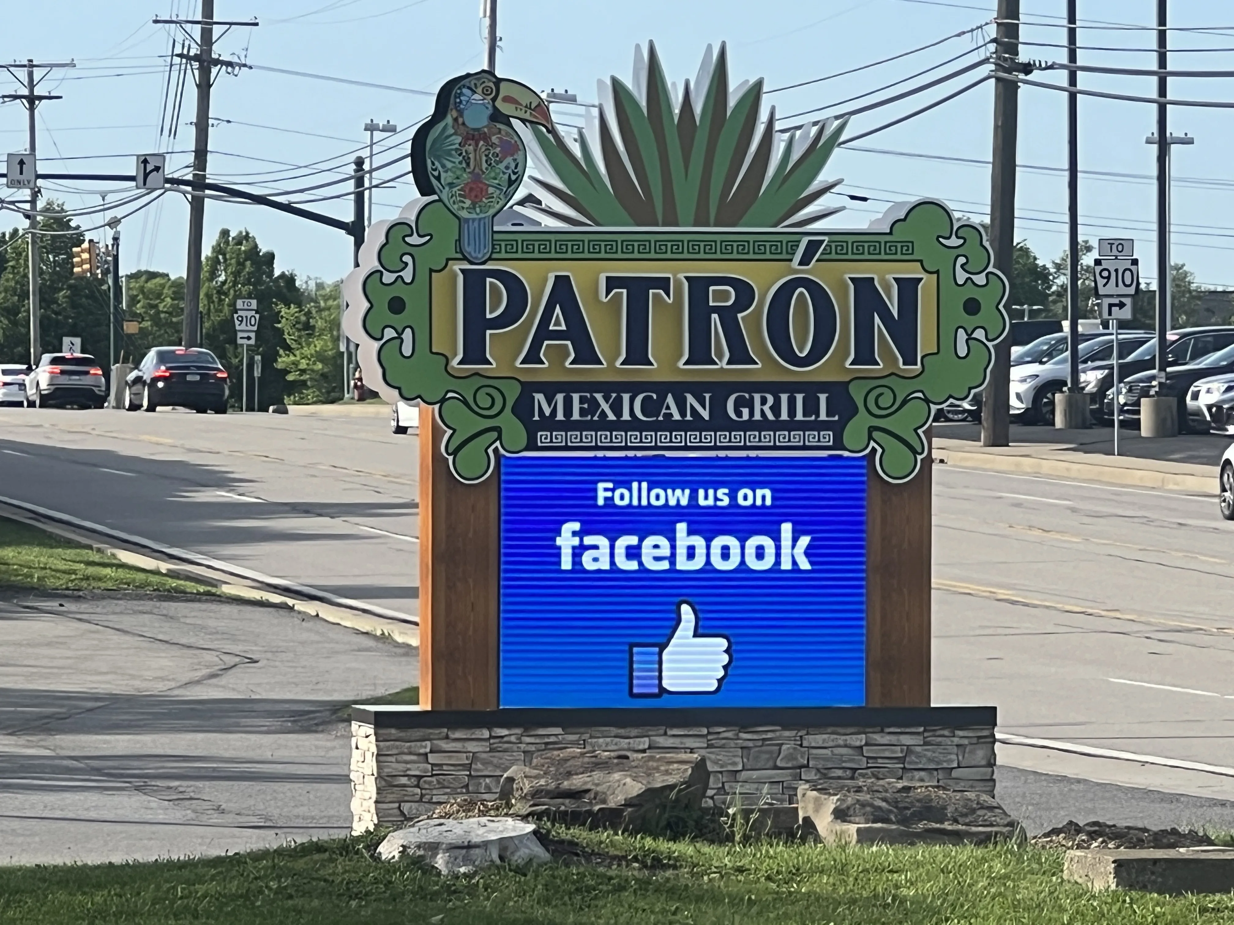 جودة عالية P9.5 IP68 1ft * 1ft شاشة عرض LED ثابتة عالية السطوع للإعلان #6