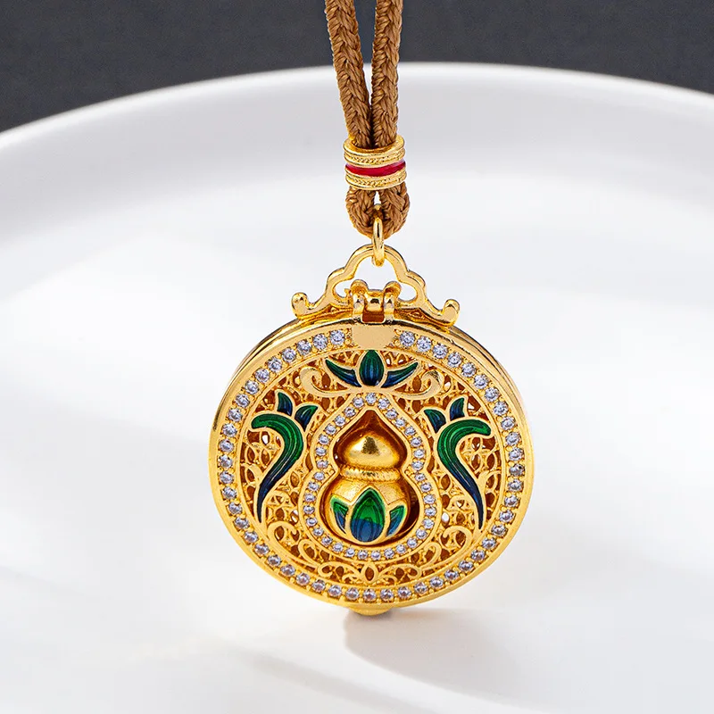 

Women 24K Gold AU999 Diamond-Inlaid Enamel Hollow Gourd Pendant - Pure gold, gourd = fortune, exquisite details