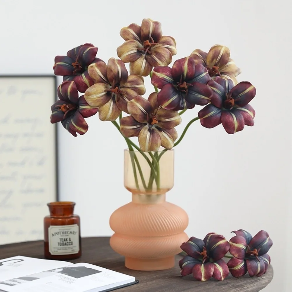 

5pcs Real Touch Artificial Tulip Flowers Realistic Handmade Simulation Tulip Bouquet Beautiful Fake Tulips Wedding Party Decor