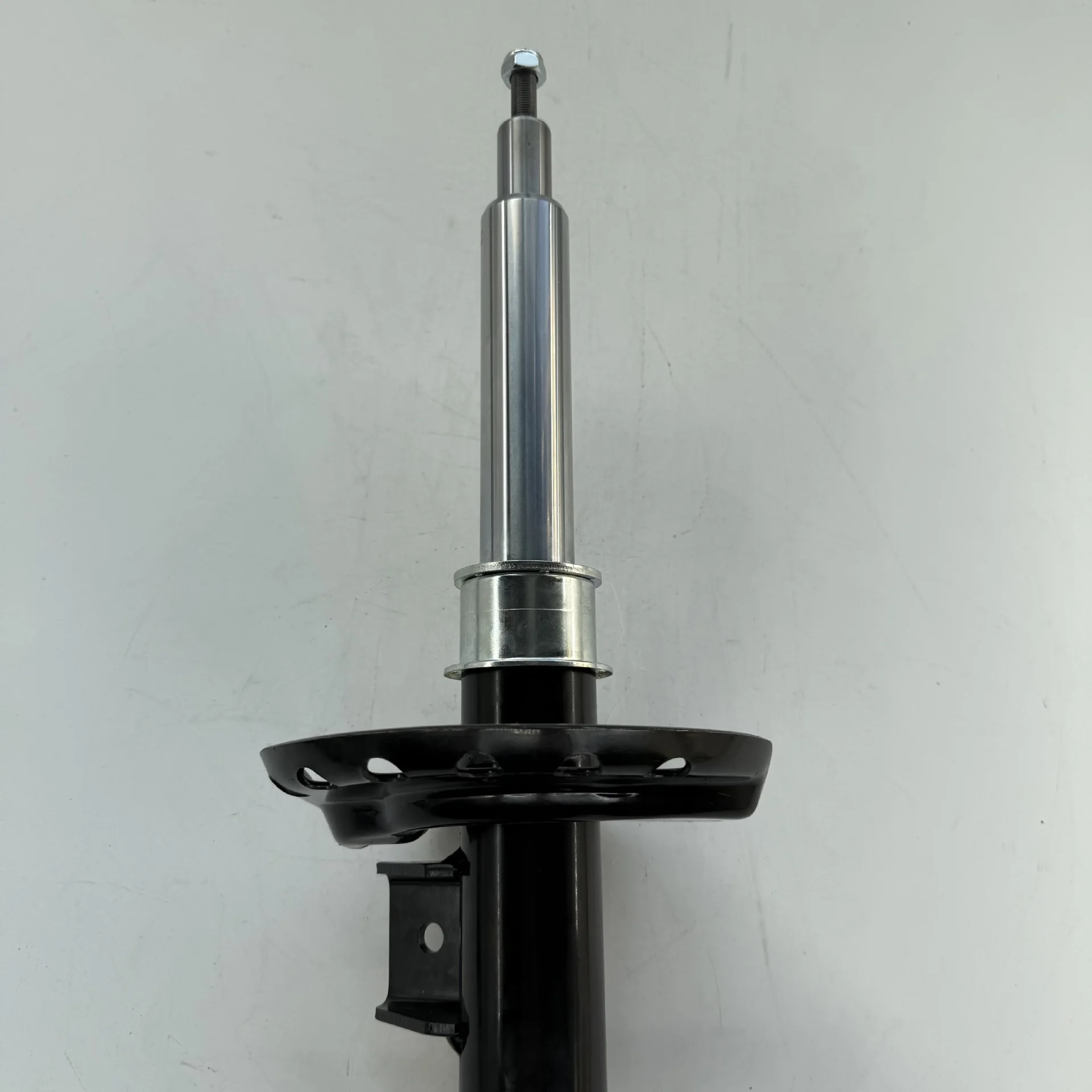 Suitable for Land Rover Aurora Inductor Front Machine, Model Shock Absorber LR057931/LR070932