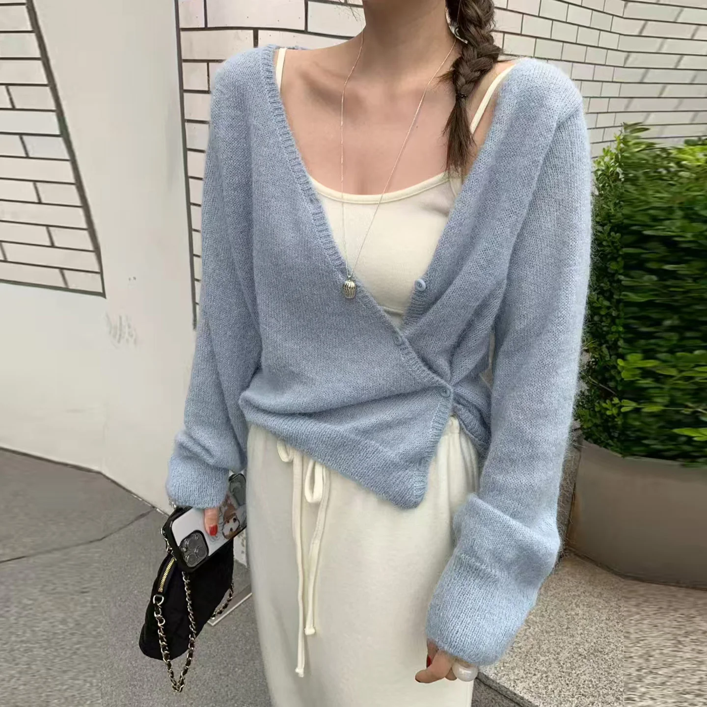 Korean Style Women's Knitted Cardigan Slim Fit Button Front Sleeveless Coat Soft Medium Gauge Fine Yarn Regular Length Spring view 2