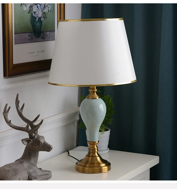 

Прикроватная лампа в европейском стиле, американская простая, теплая и романтичная, для свадебного декора, полностью медная, новая, китайская, керамическая.