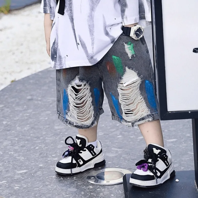 Boys' Ripped Jeans Summer 2026 Streetwear Vintage Denim Shorts with Hand Painted Design Kids' Distressed Jeans for 8-15 Years