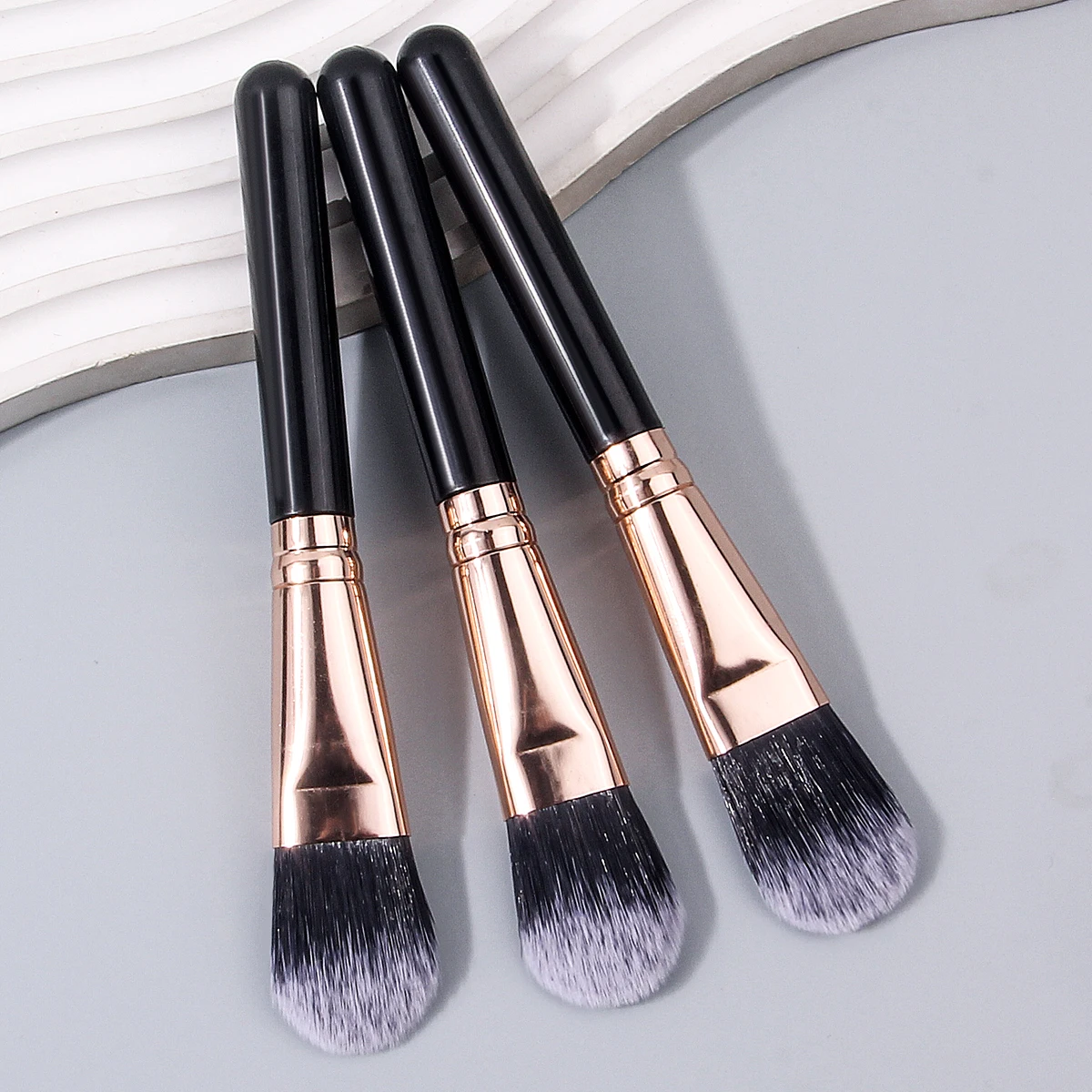 3PCS Soft Foundation Brush, Blush Brush, Powder Brush, Even Makeup Application, Multi-Functional Makeup Brush, Beauty Tool