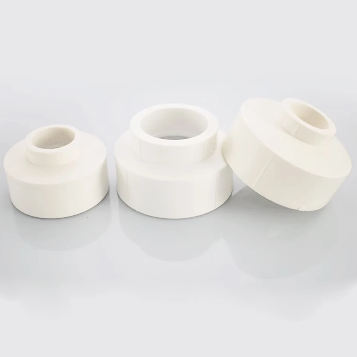 White PPR110/90/75 Hot-Melt Direct Variable Diameter Reducing Socket Fittings