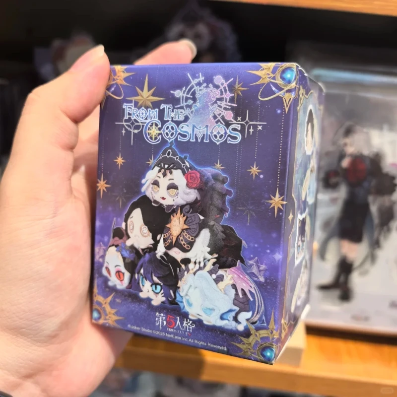 

Горячая новинка: Оригинальная фигурка Identity V из серии Blind Box (версия 1) — Грейс Эндрю Крейс. Идеальный подарок для фанатов, декор для рюкзака.