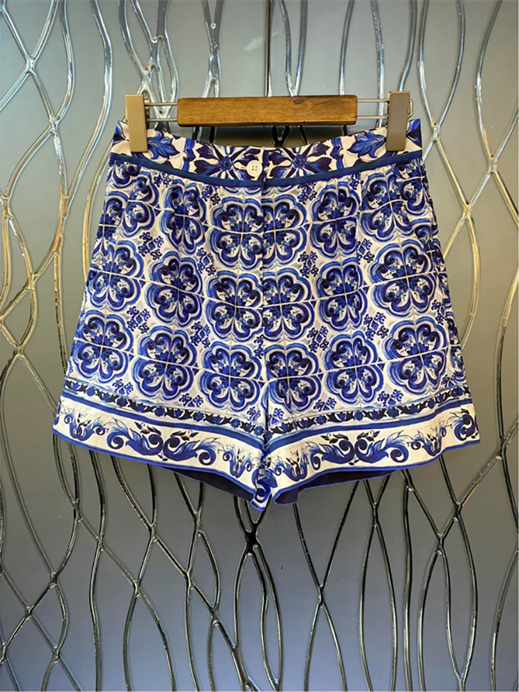 

Delocah High Quality Summer Women Fashion Designer Cotton Shorts High Waist Blue And White Porcelain Printed Wide Leg Shorts