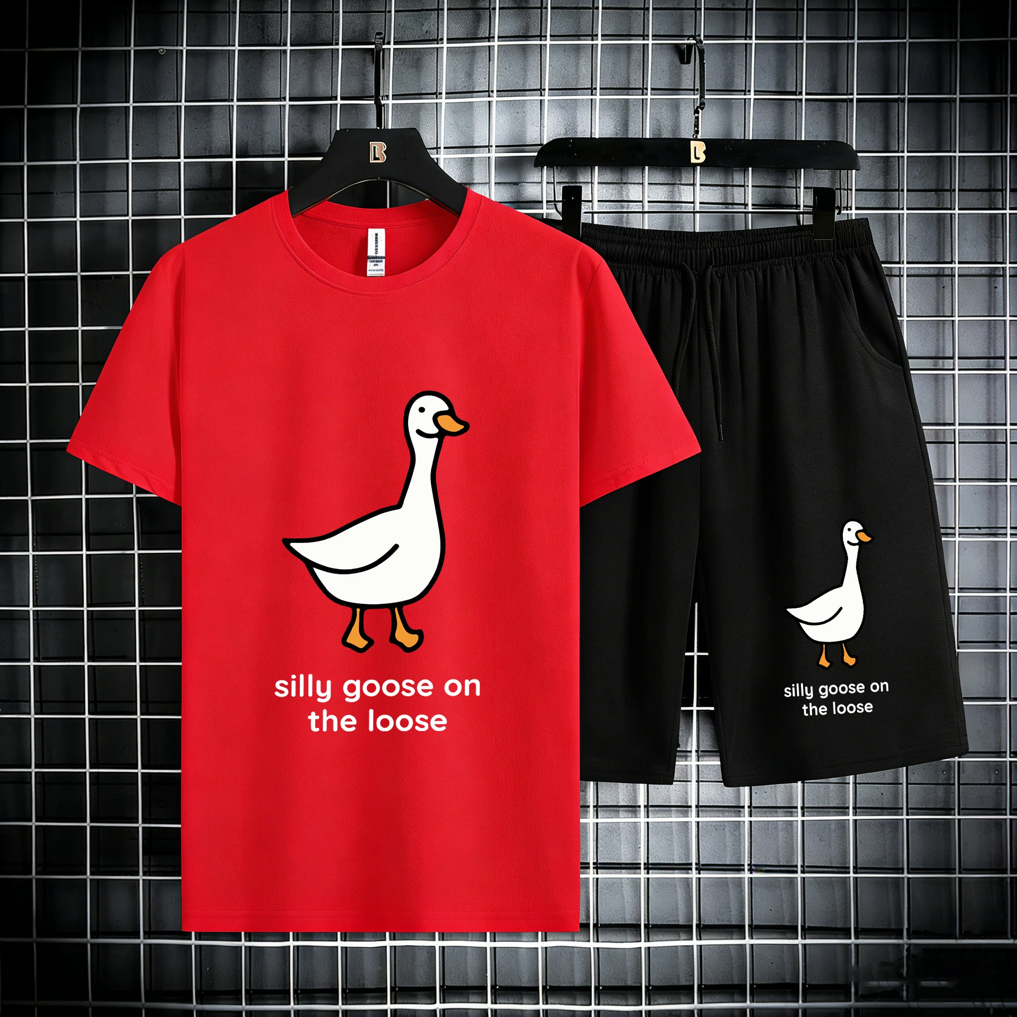 

Sillu Goose On The Loose Prints Cotton Summer New Short Male Jogging Casual Sportpants 2 Piece Set Simple All-Match Sportswear