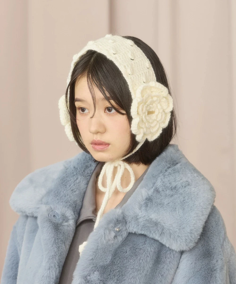 Handwoven Cute Flower Hairband Autumn Winter New Style Fashionable Accessory for Teens And Adults Cartoon Anime Themed