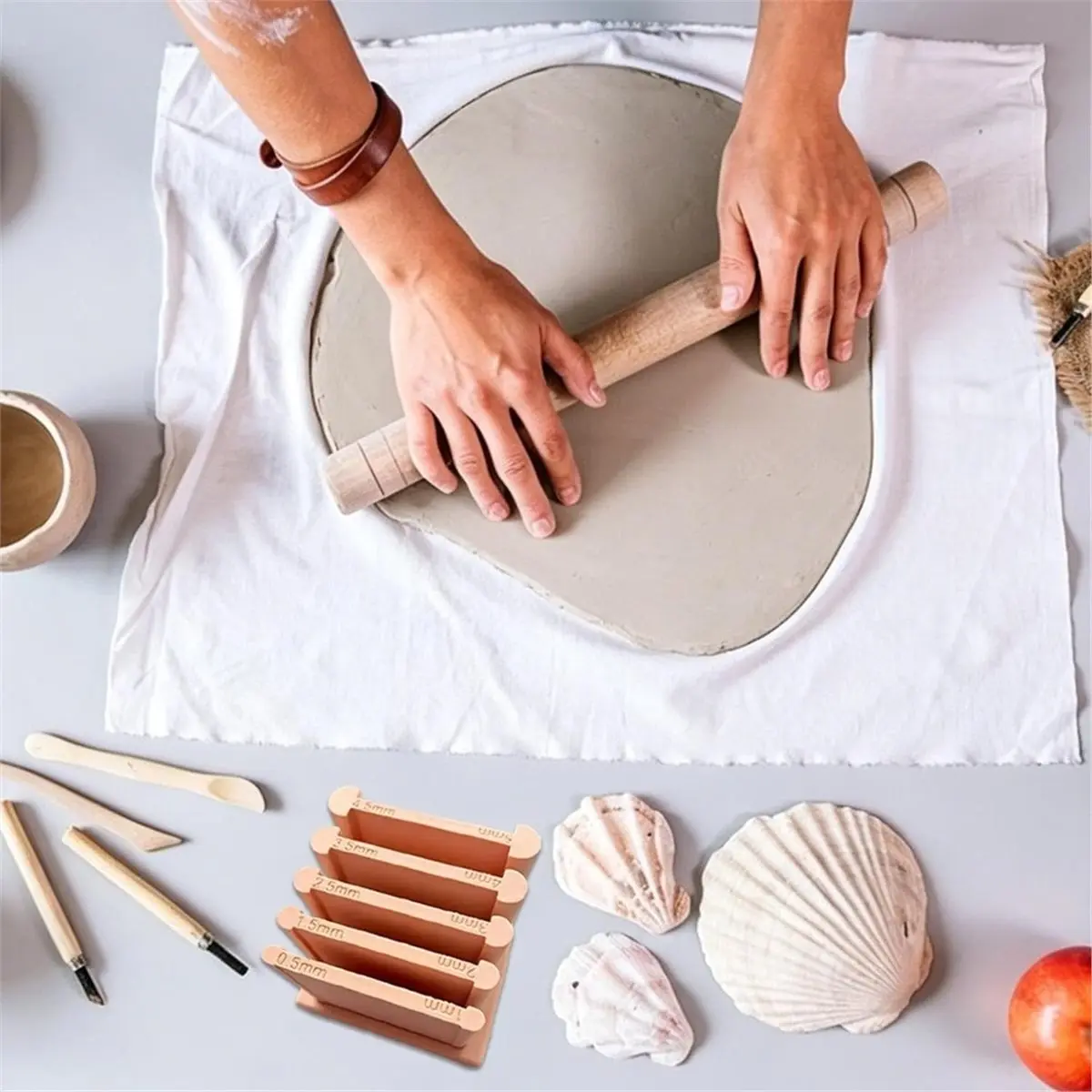 Clay Rolling Guides - Universal 3D-Printed Thickness Guides for Pottery, Crafts, and Baking
