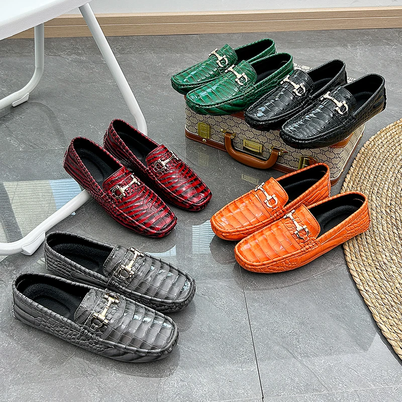 High Quality Patent Leather Men\'s Casual Shoes Brand Driving Shoes Male Crocodile Pattern Loafers For Men Moccasin Flat Shoes