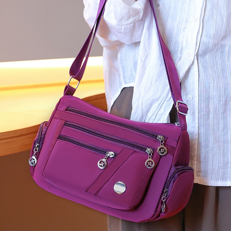 Große Kapazität Frauen Umhängetasche wasserdichte Tasche lässig Nylon Umhängetasche Geldbörse Handtasche leichte Reise Umhängetasche – Detail 13