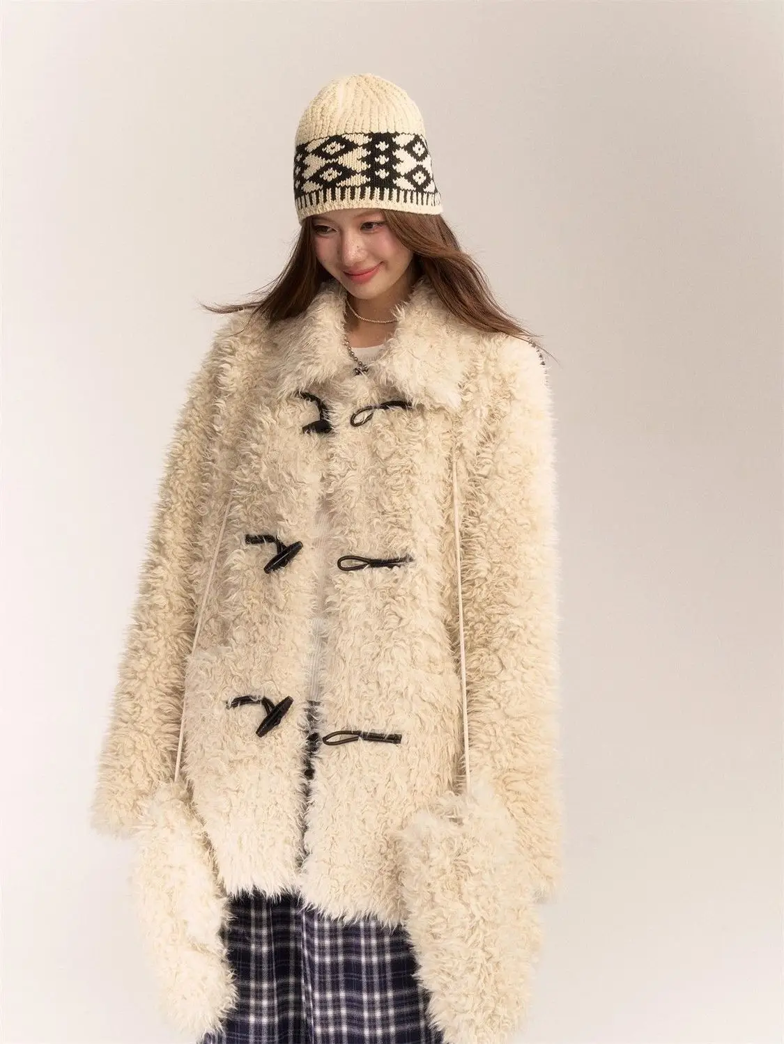 

Lamb Wool Jacket Women Printed Puffer Style Quilted Surface Padded Interior Insulated Core Warm Center Heat Retention Beautiful