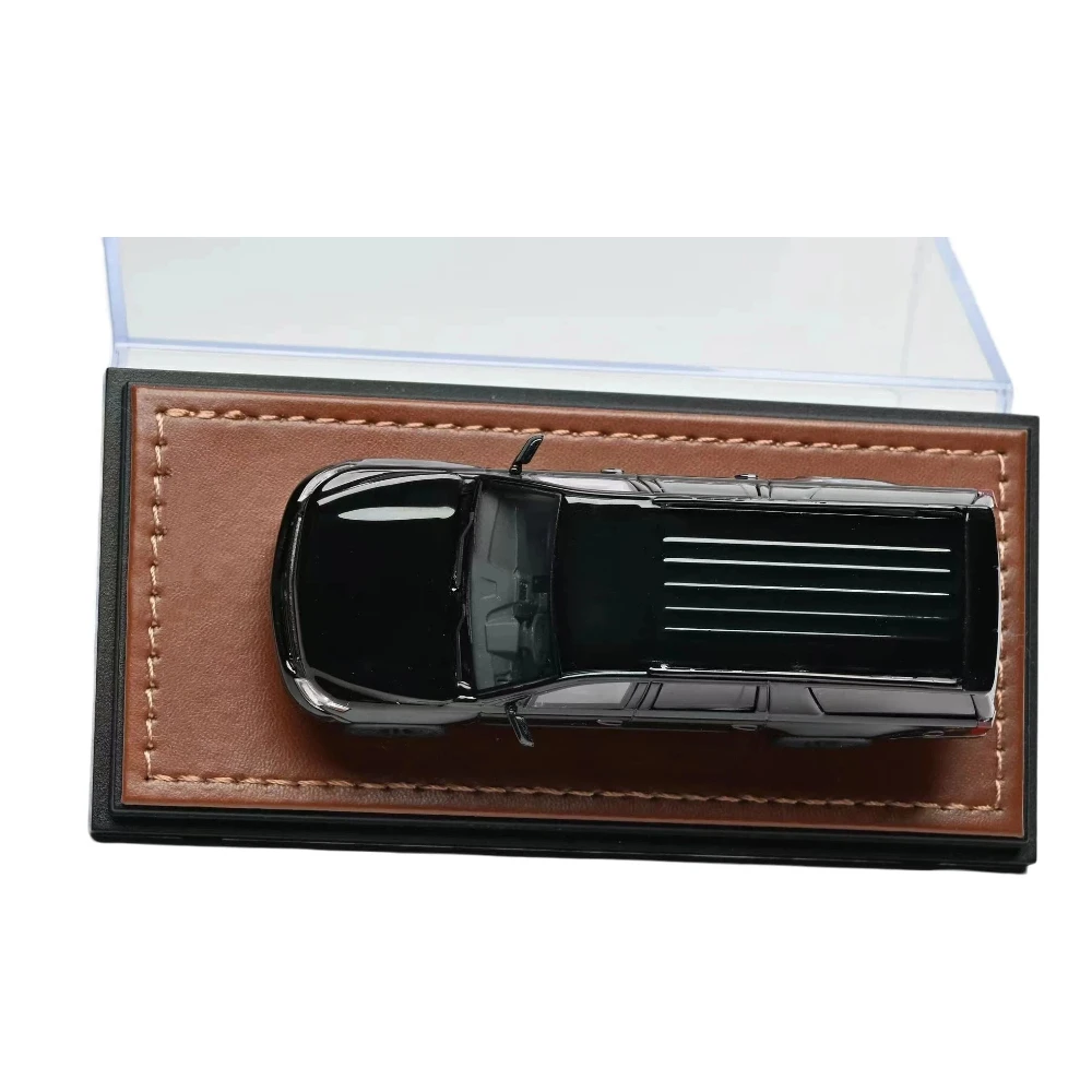 IN STOCK GOC 1/64 for 2015 Suburban Full Sized SUV Customized Ver. Diecast Model Car Limited Collection