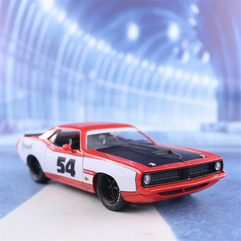 1:24 1973 Plymouth Barracuda High Simulation Diecast Car Metal Alloy Model Car Children\'s toys collection gifts J290