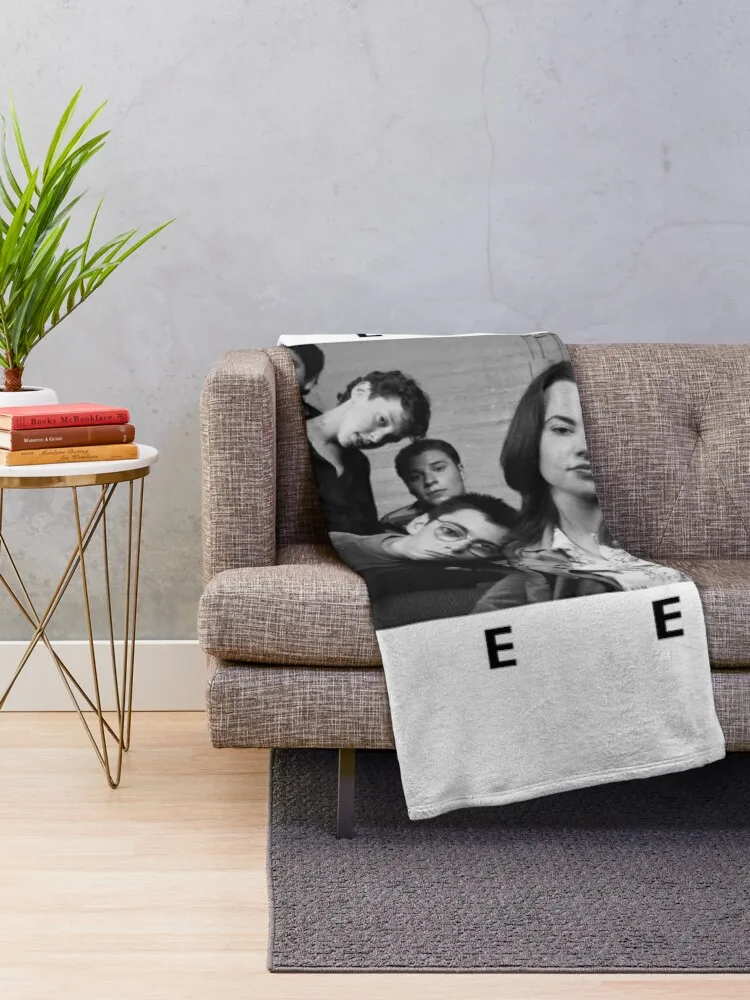 Freaks and Geeks - Retro Throw Blanket Luxury Thicken Cute Plaid Large Decorative Sofas Blankets